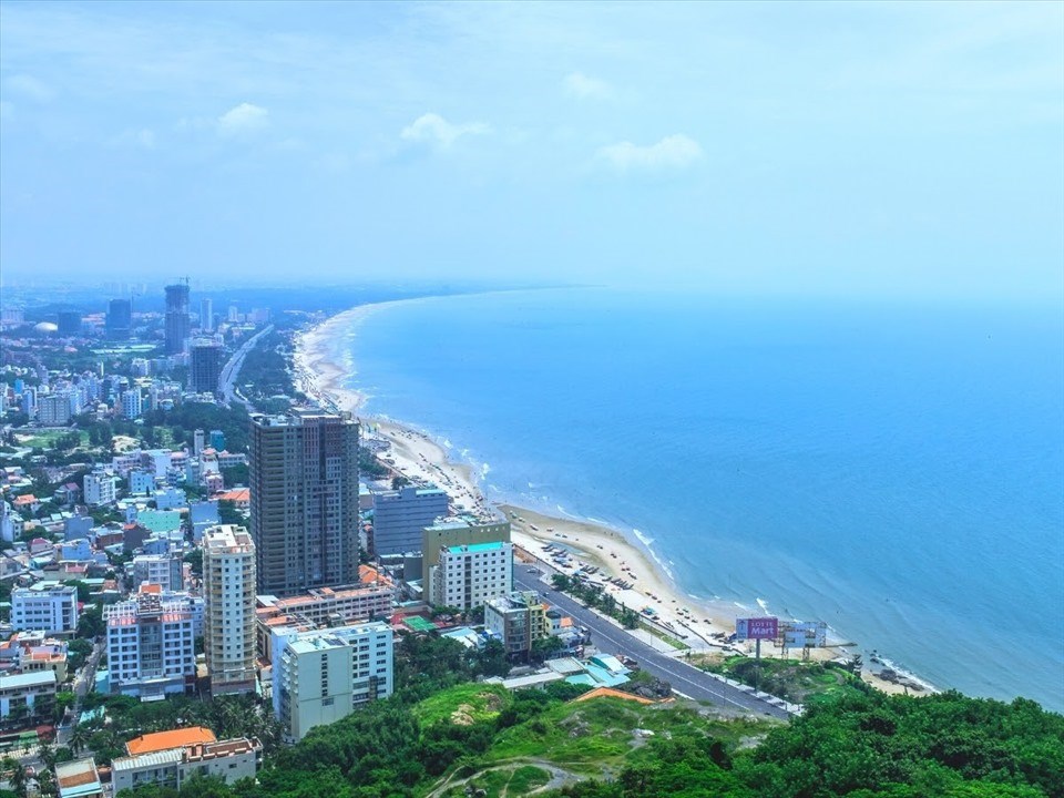 Vũng Tàu có lợi thế độc tôn là nằm sát vách thủ phủ kinh tế Đông Nam Bộ (TP.HCM, Bình Dương, Đồng Nai)