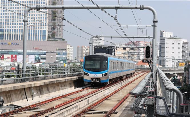 Tuyến ĐSĐT Số 1 Bình Dương Suối Tiên kết nối từ TP. Mới Bình Dương đến ga Suối Tiên (TP.HCM) chính là trục đường huyết mạch, giúp gia tăng giá trị bất động sản và tạo dòng tiền cho thuê bền vững.